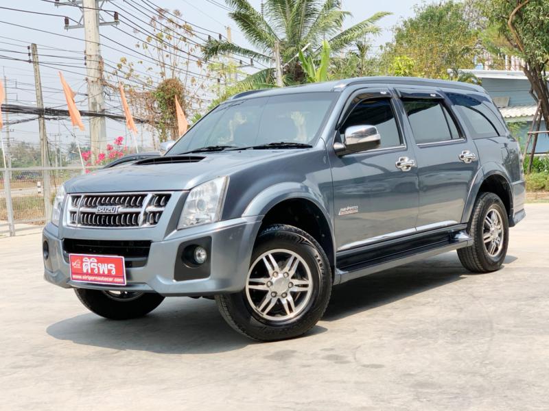 MU-7 CHOIZ 3.0 VGS 4X2 ,A/T (PPV)